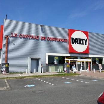 Marseille : journée de grève pour les salariés de Darty la Valbarelle